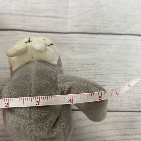 Walrus collectible beanie baby  - Picture 7 of 7